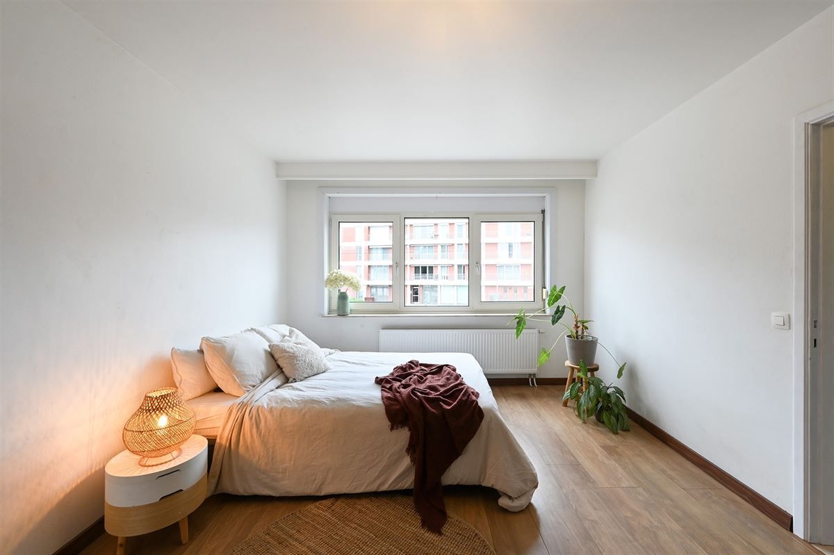 Hoekappartement met veel lichtinval en inpandige garage  foto 11