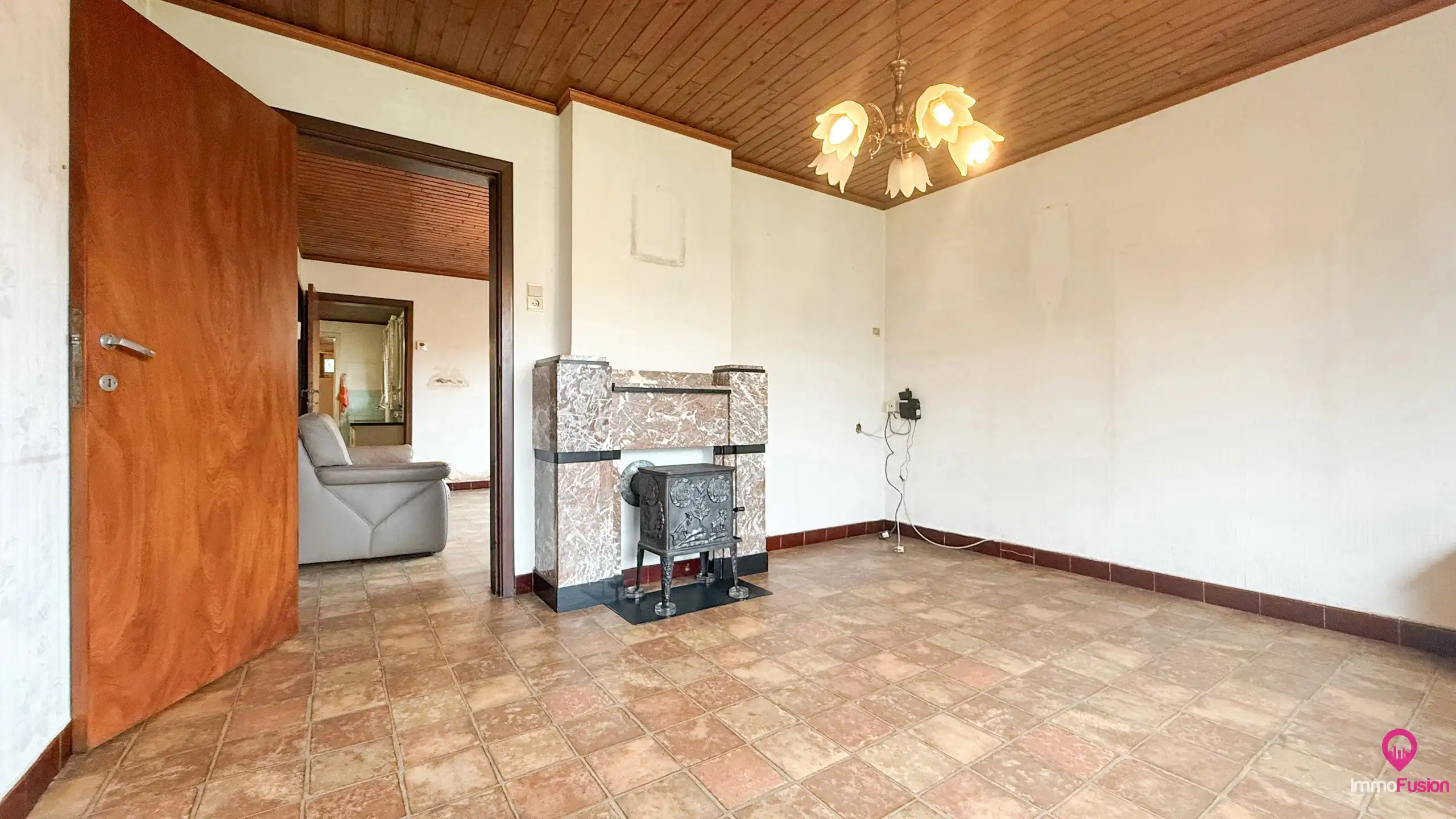 Open bebouwing met 3 slpks op ruim perceel nabij bos! foto 4