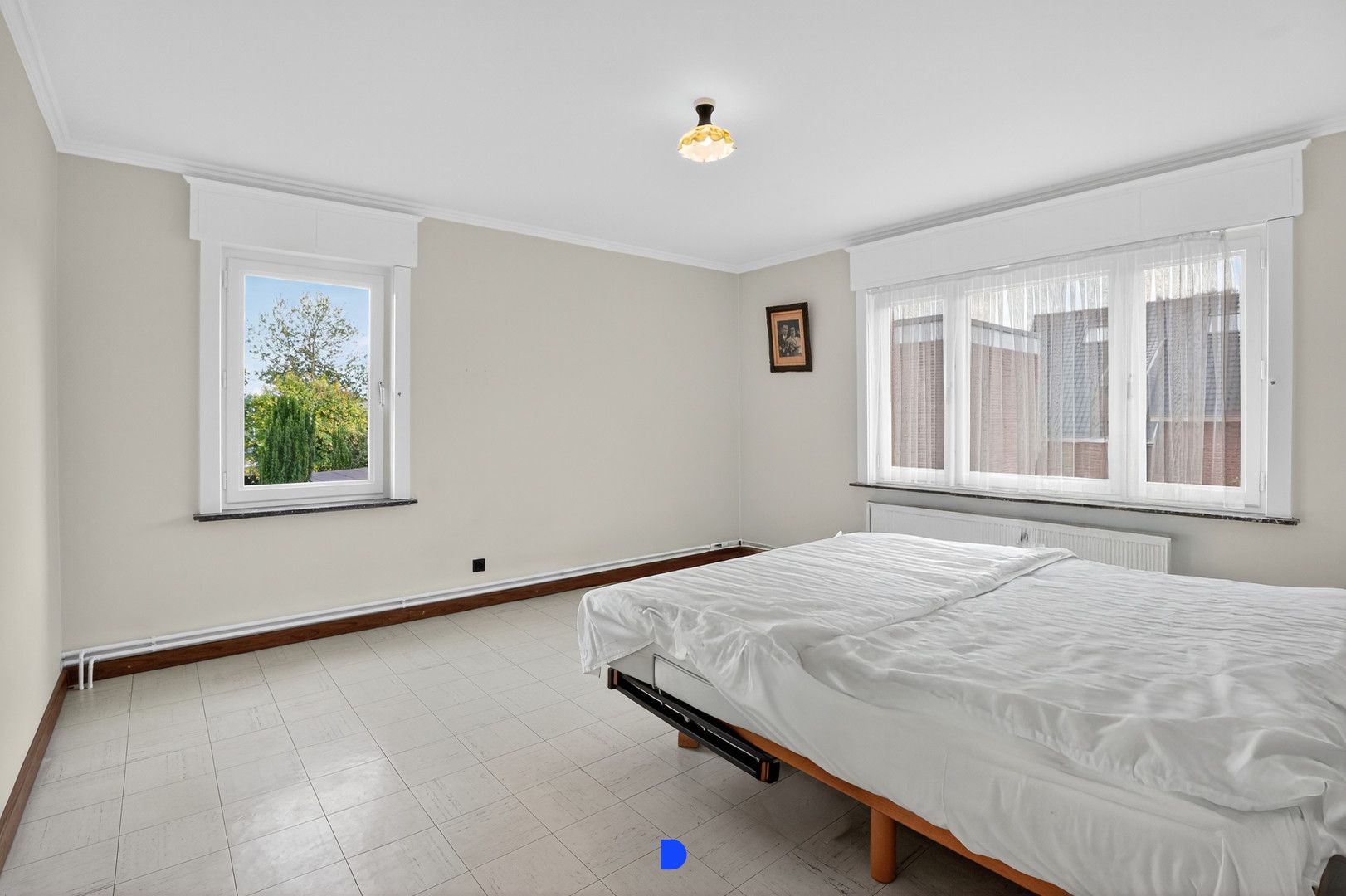 Ruime halfopen woning in het centrum van Rumbeke! foto 21