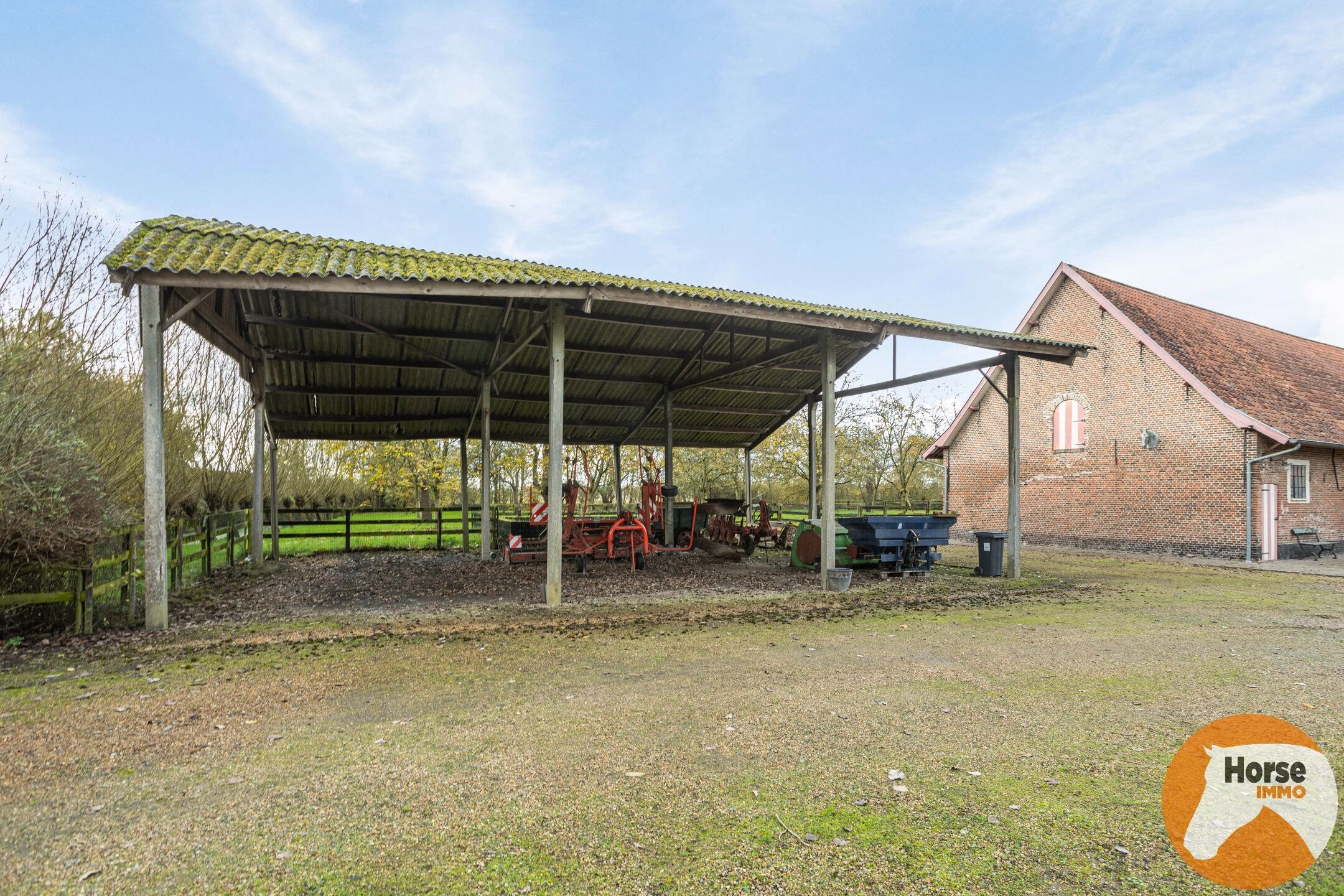 BEERVELDE - Prachtige hoeve met twee authentieke bijgebouwen foto 46