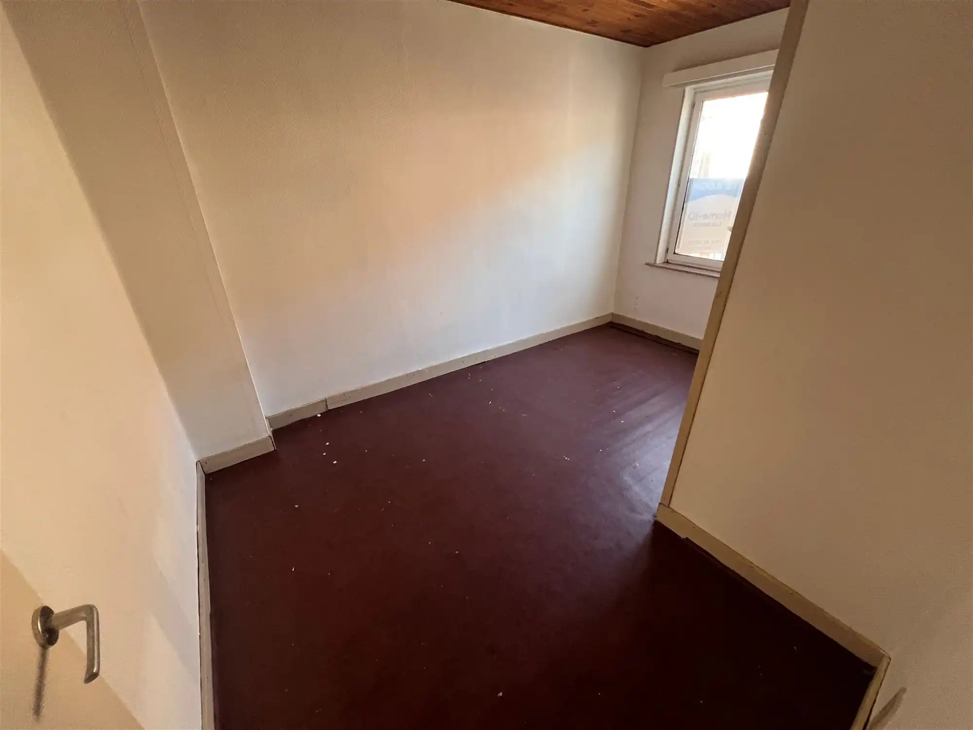 Huis met 3 slaapkamers en koer foto 18