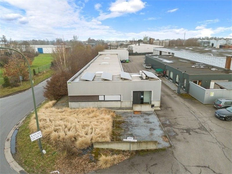 HANDELSPAND GELIJKVLOERS KANTOORRUIMTE IN SINT-TRUIDEN foto 4