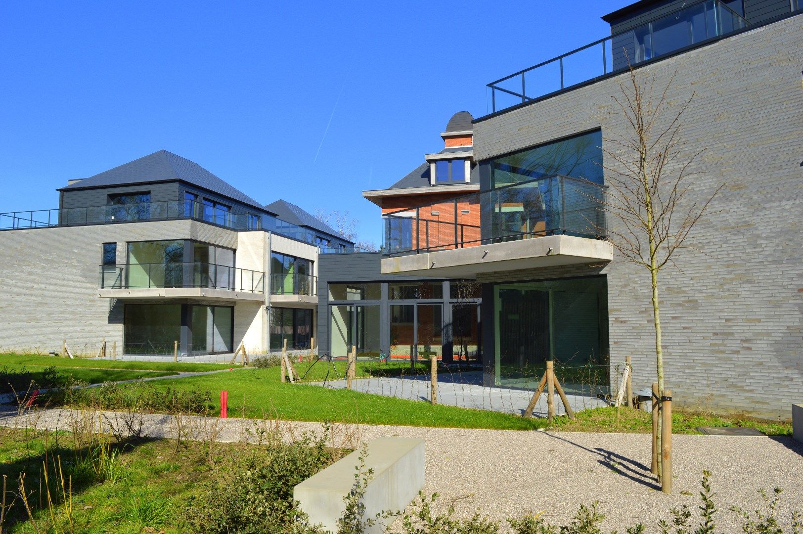 Prachtig appartement met 2 slaapkamers in groene omgeving foto 11