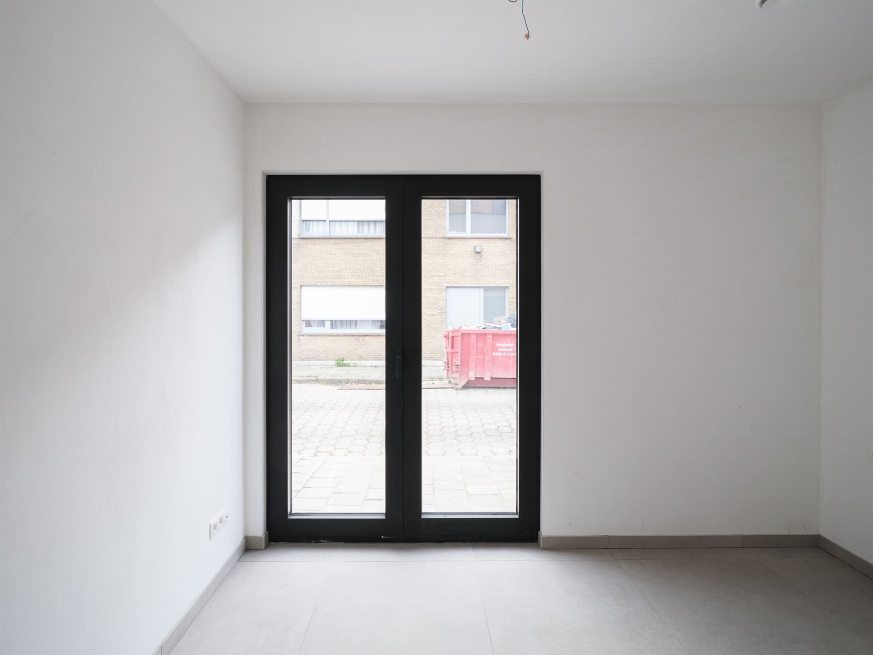 Instapklaar tuinappartement met garage foto 15