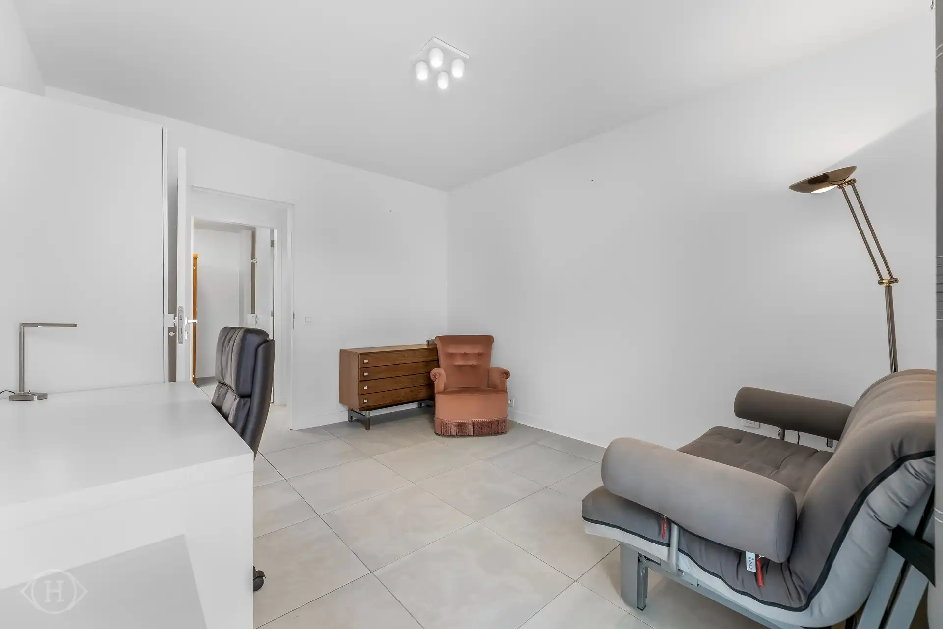 Bemeubeld appartement met prachtig terras foto 21