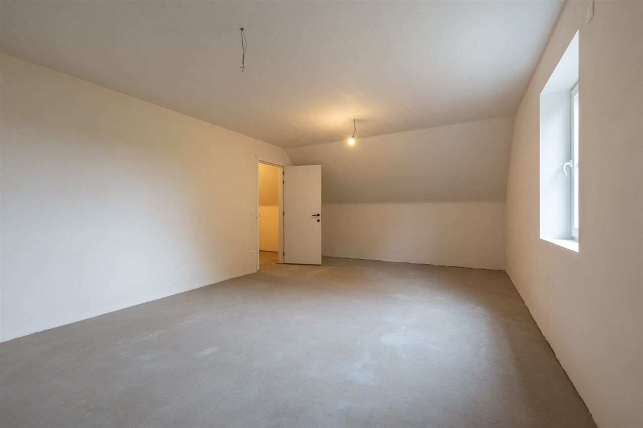 Nieuwbouwwoning 4slk - E10 op rustige ligging foto 27