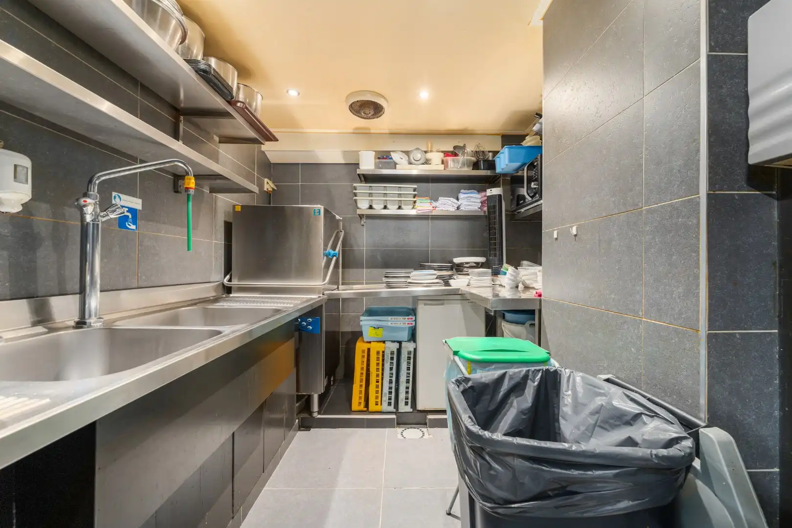 HANDELSPAND OP ZEEDIJK foto 8