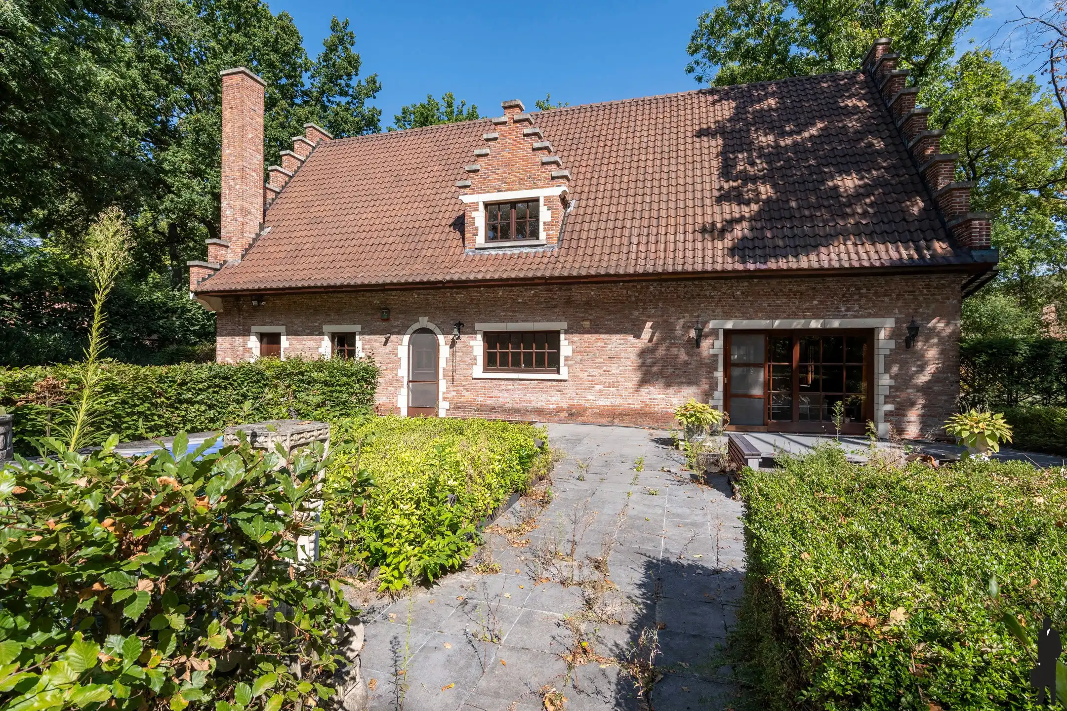 Villa op 3311 m², volledig naar eigen smaak af te werken foto 17