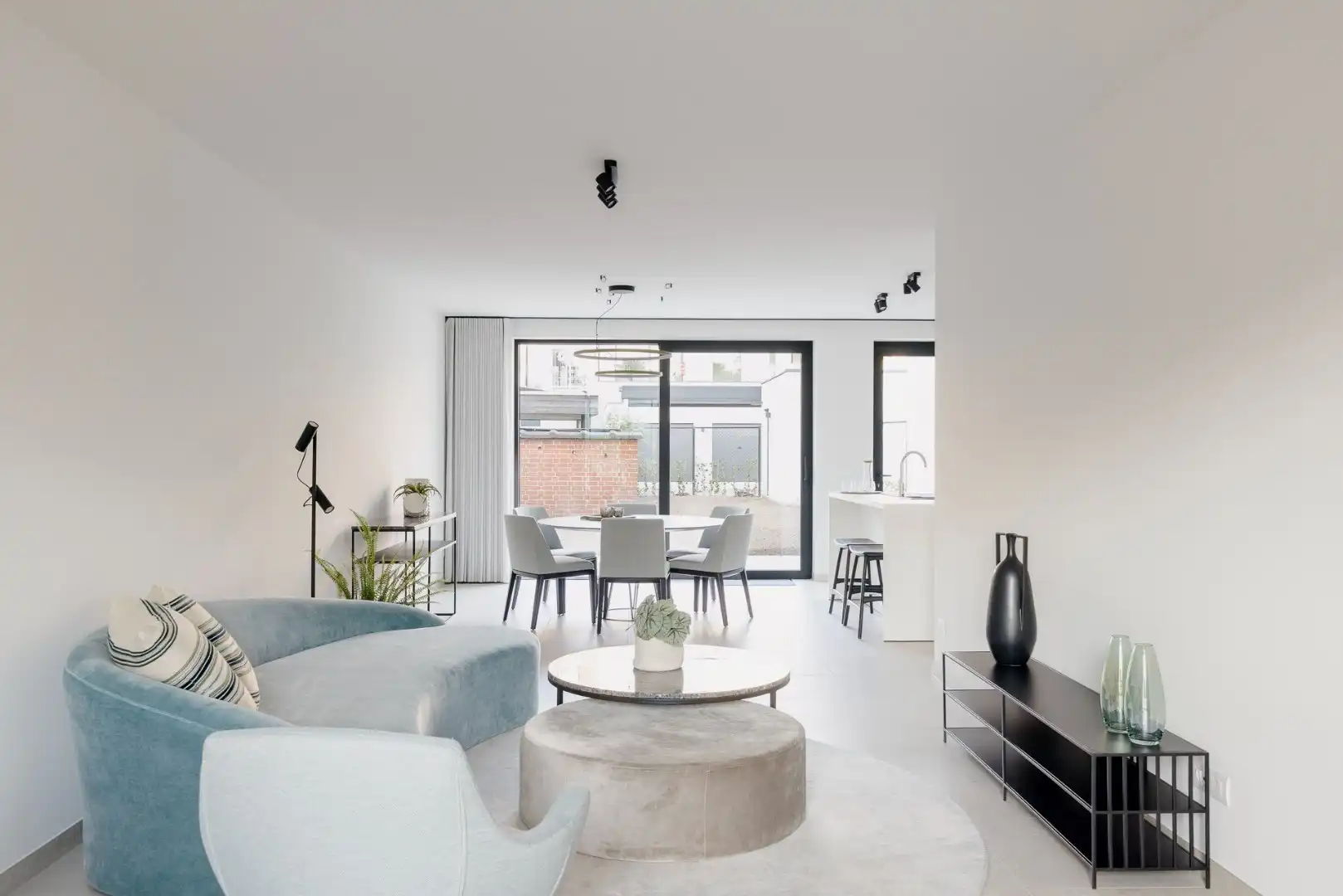 Instapklare nieuwbouwwoning in hartje Harelbeke - 6% btw! foto 3