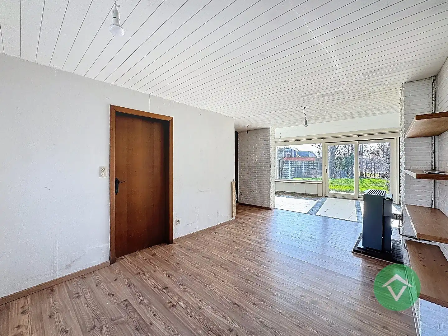 Woning met 3 slaapkamers en garage te Lichtervelde foto 4