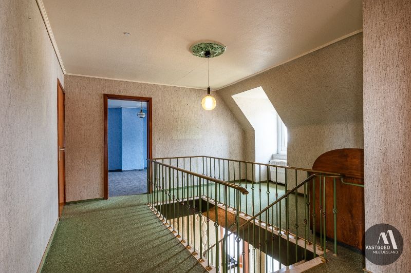 Authentiek renovatieproject boordevol potentieel op 2250m² foto 12