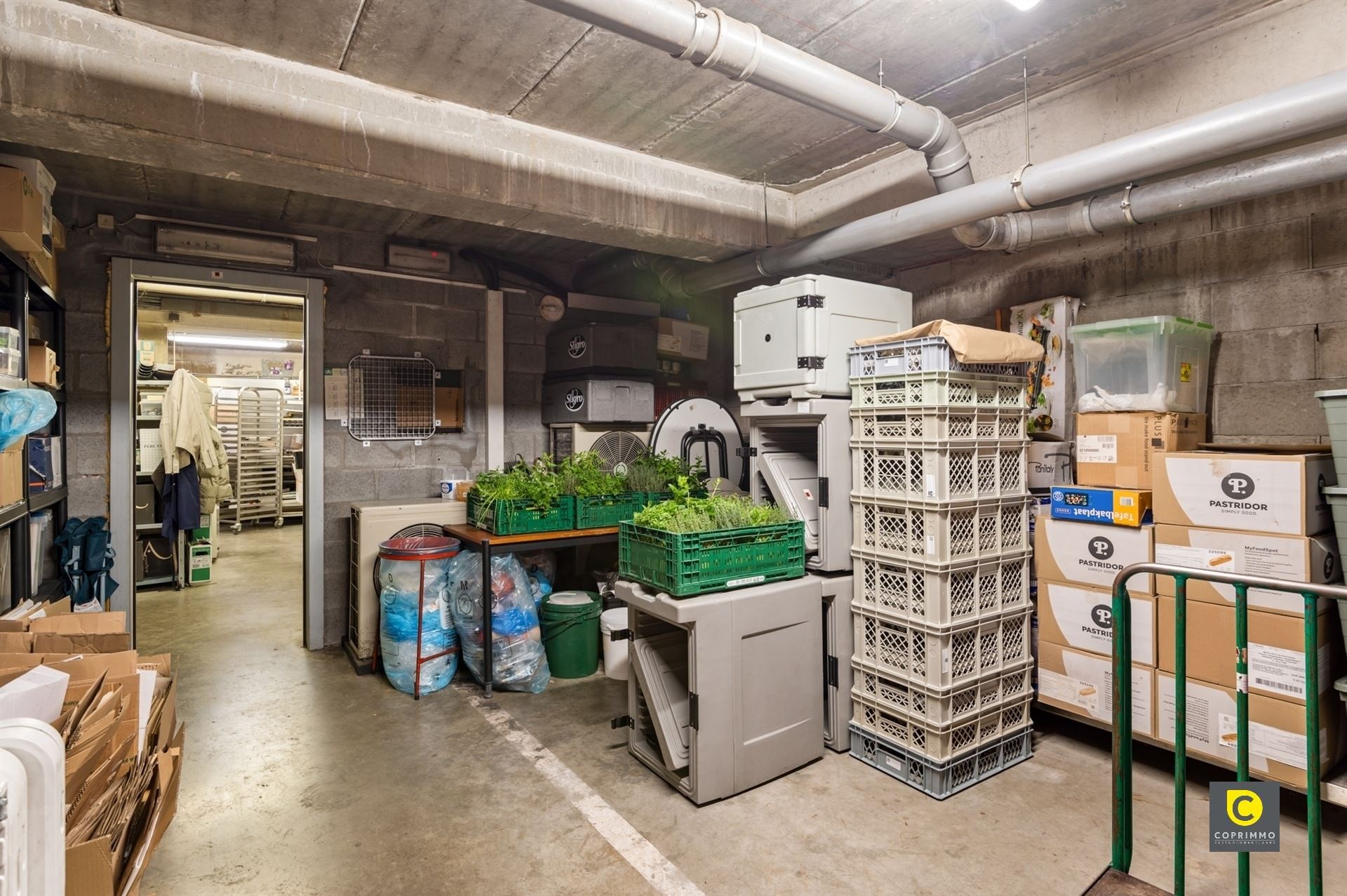 Commerciële ruimte op toplocatie! foto 12