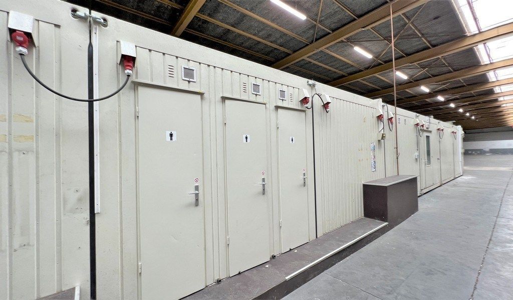 Magazijn te huur vlakbij afrit E17 te Sint-Niklaas foto 7