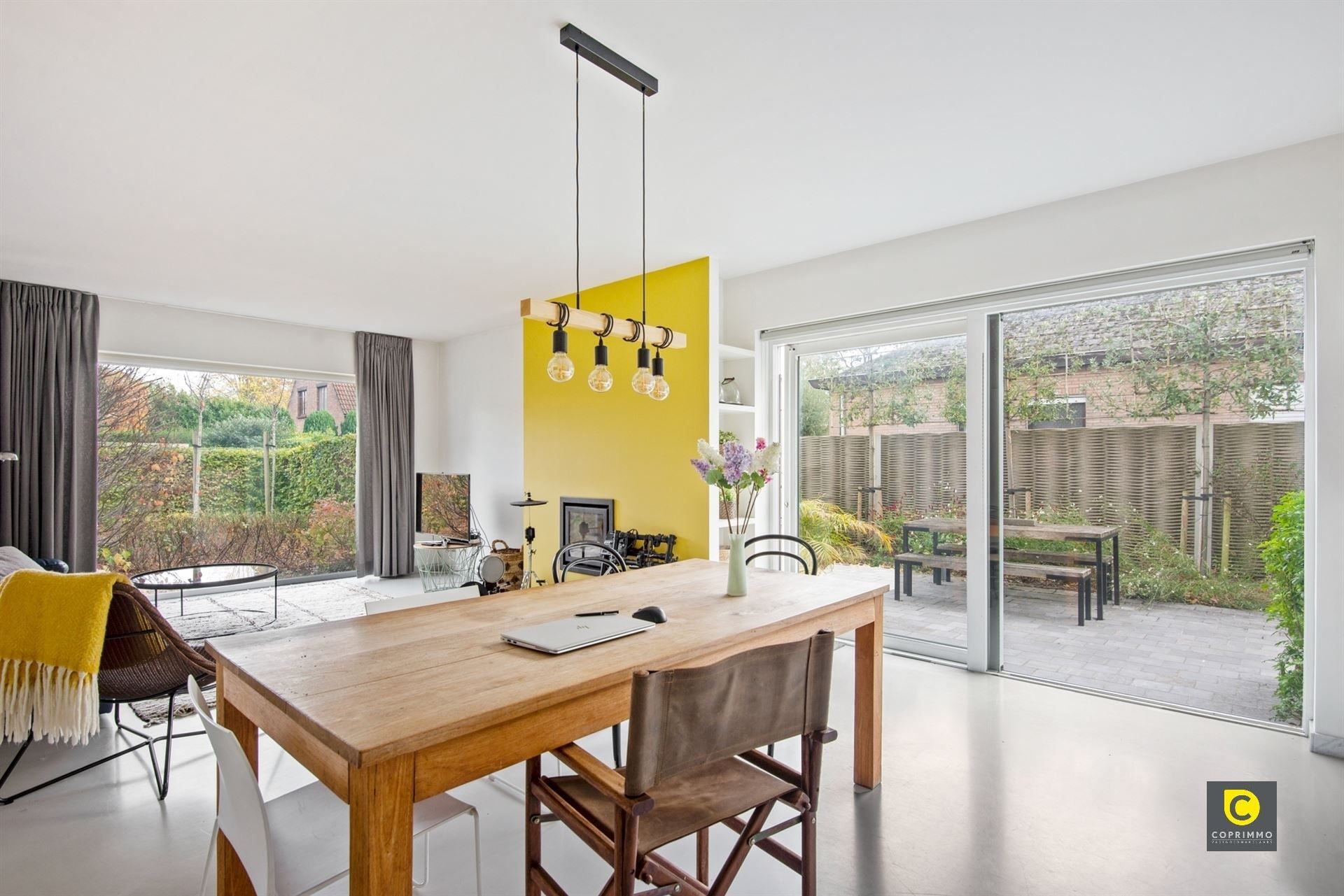 Villa: 6 slk , 4 badk. op 796 m² Z-w perceel  foto 24