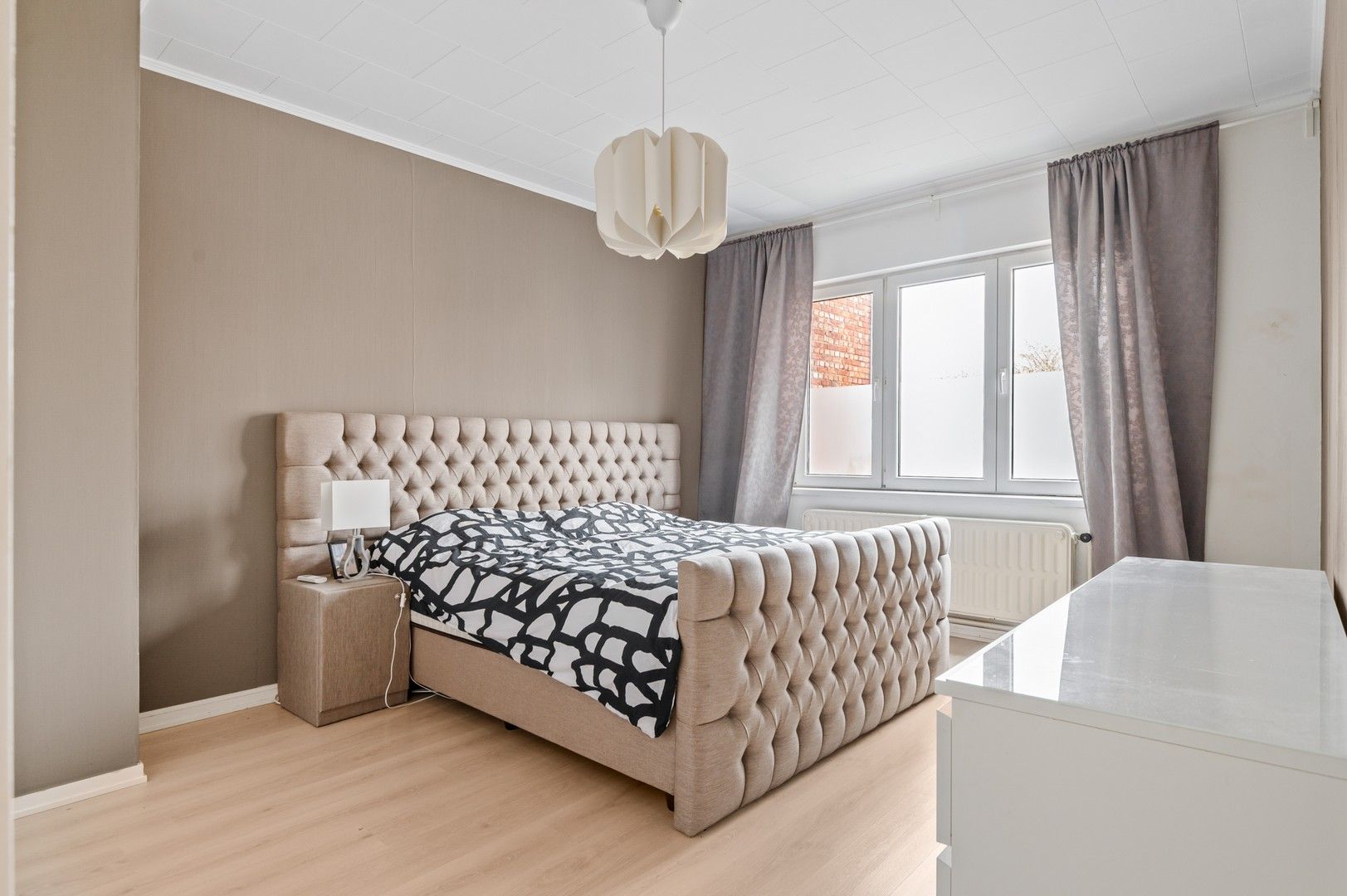 Knappe eengezinswoning met 3 slaapkamers en zonnige tuin foto 10