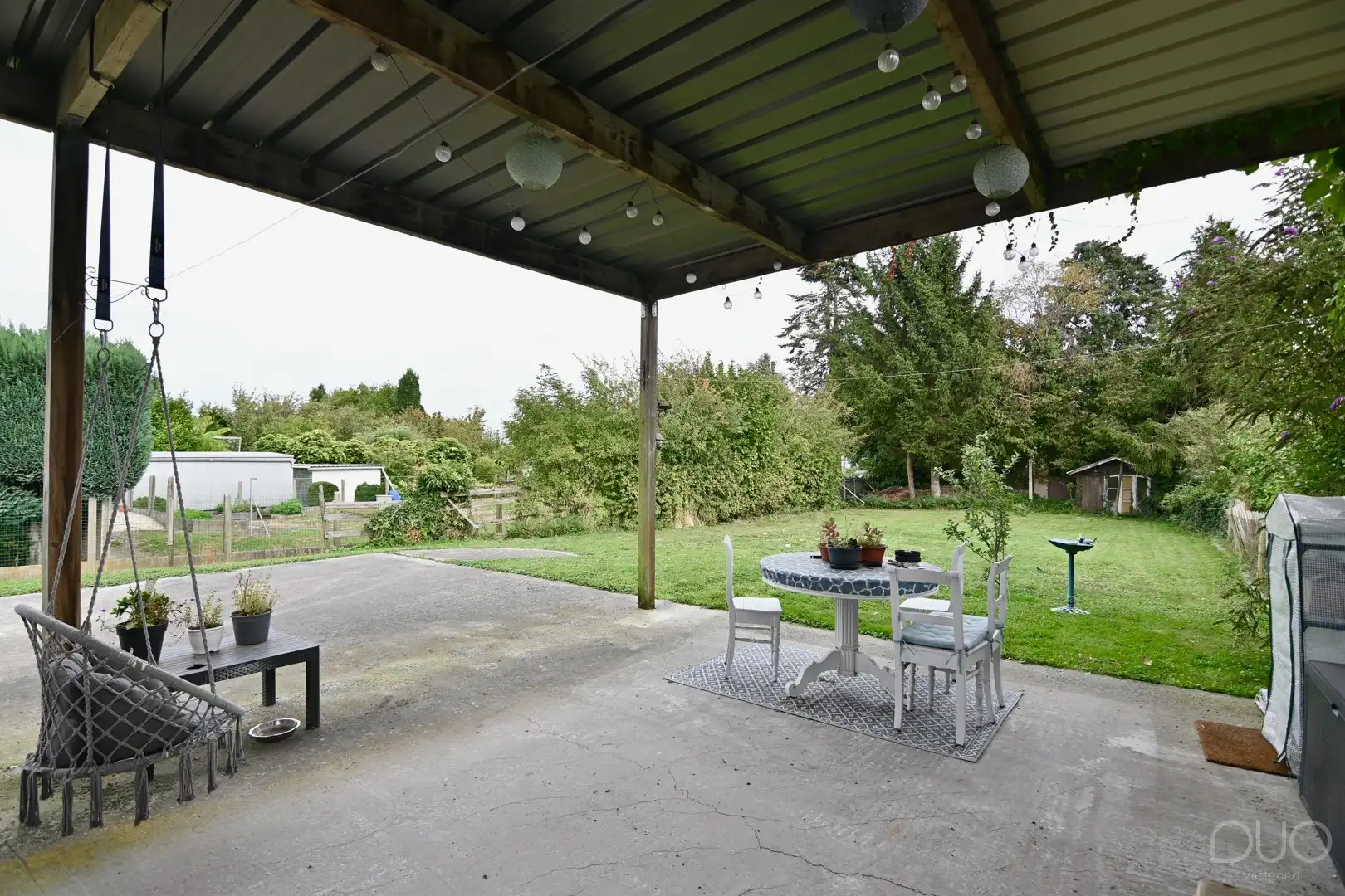Instapklare ééngezinswoning met grote tuin gelegen in het rustige Brustem foto 18