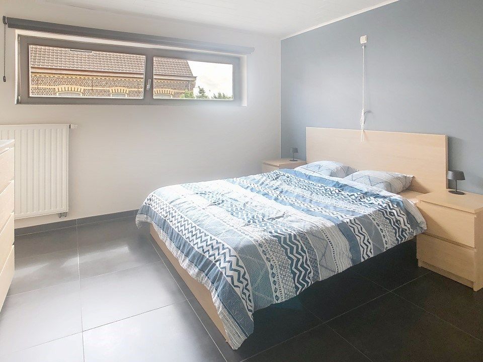 Recent vernieuwde woning in het centrum van Westrozebeke foto 4