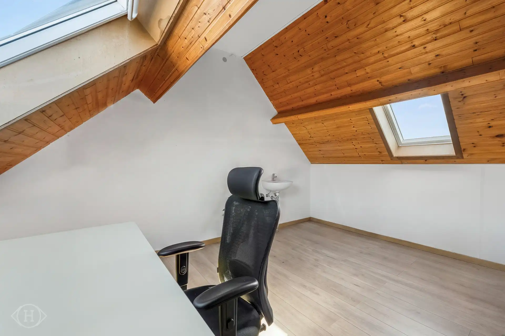 Gezellige rijwoning met 2 slaapkamers nabij centrum Leuven foto 12