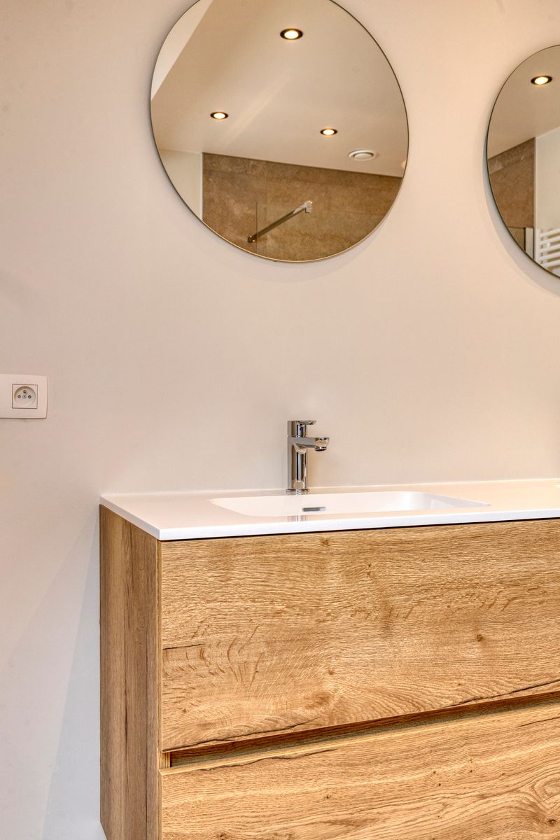 Luxe appartement met terras en parkeerplaats. foto 10