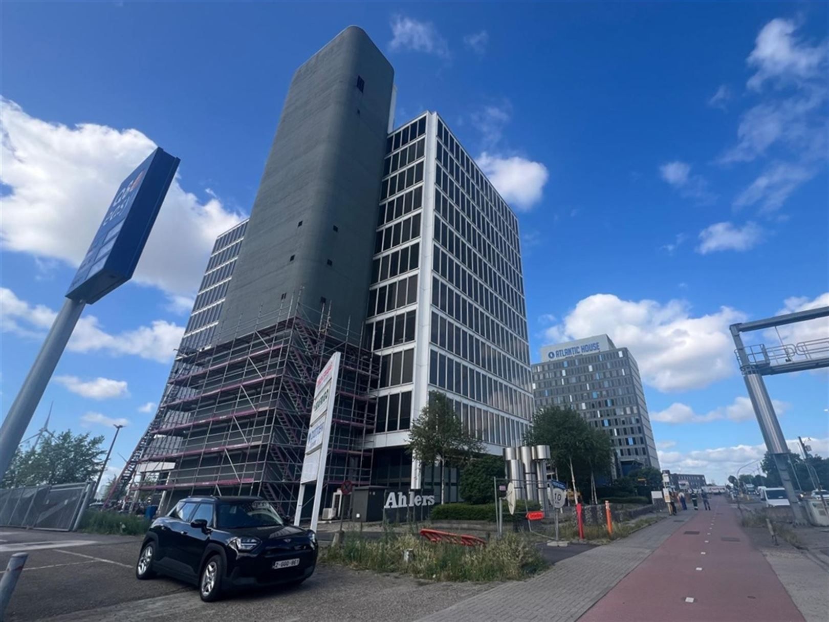 Kantoren te huur in de Ahlers Building foto 17