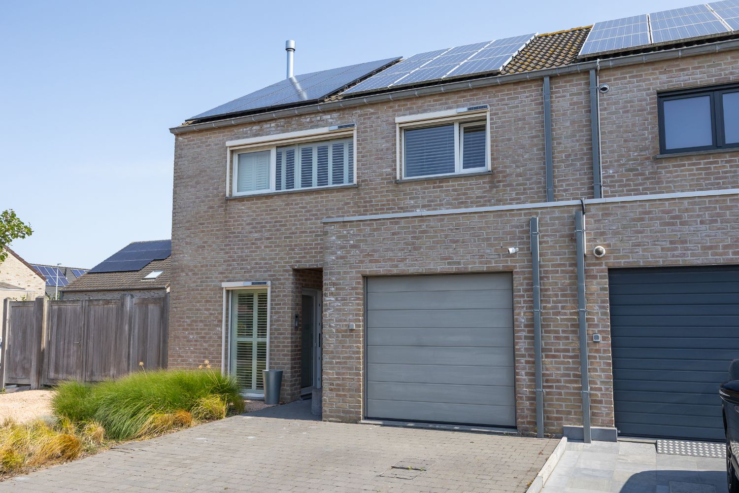 Ruime recente halfopen woning te koop in Bredene-Dorp foto 4