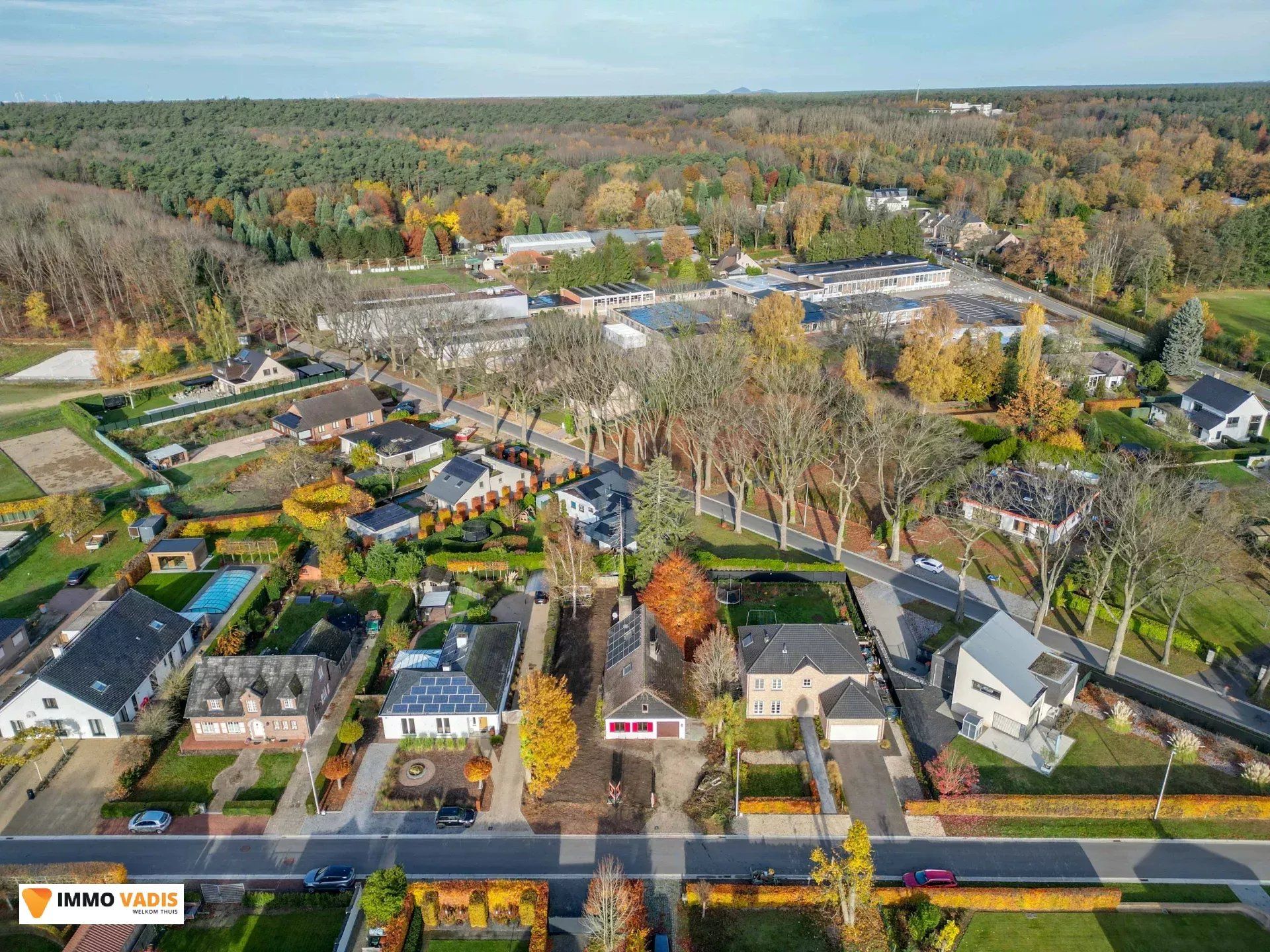 Woning met vijf slaapkamers en inpandige garage foto 19