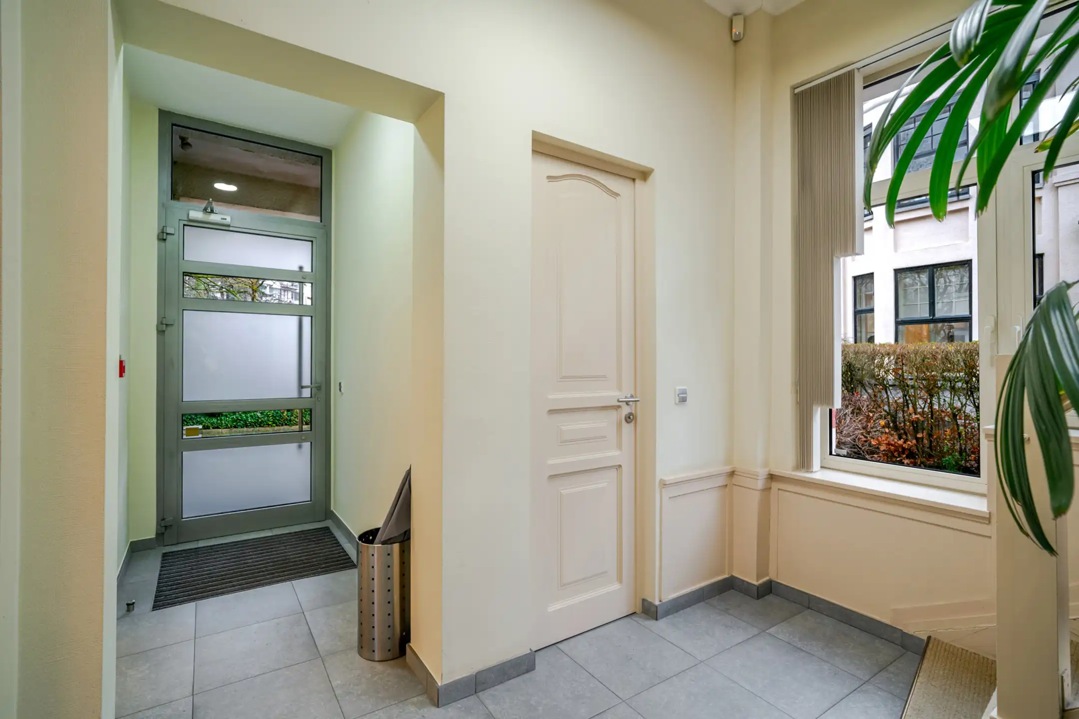 VERKOCHT / SOLD / VENDU foto 11