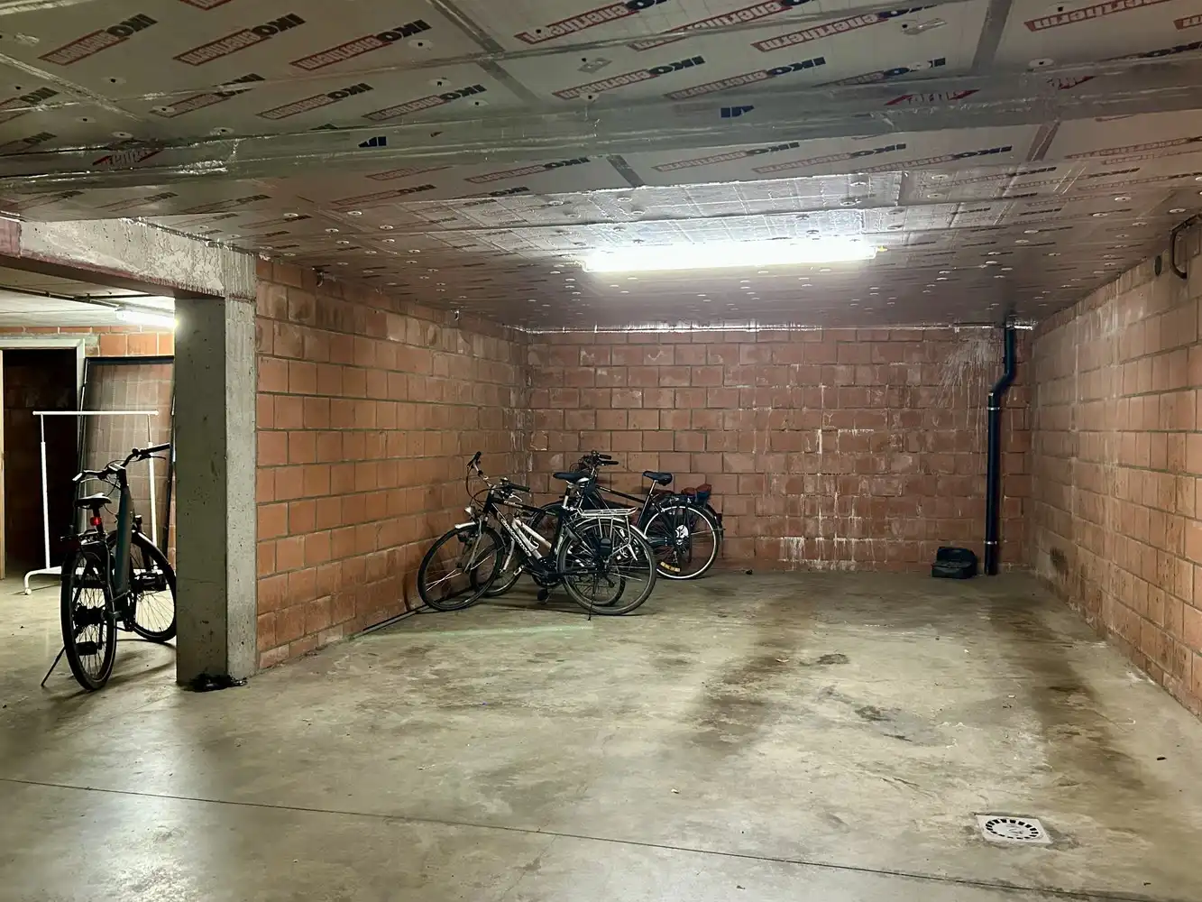 Verzorgd appartement met twee slaapkamers en ruim terras in de Broekstraat in Heverlee. foto 15