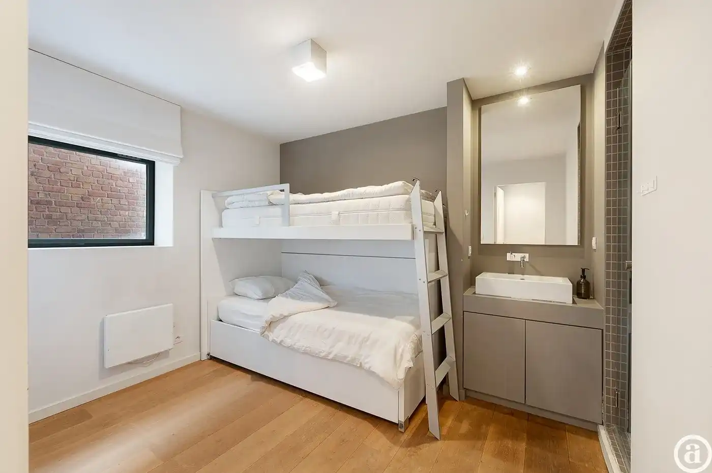 Modern appartement met 2 slaapkamers op centrale ligging.  foto 12