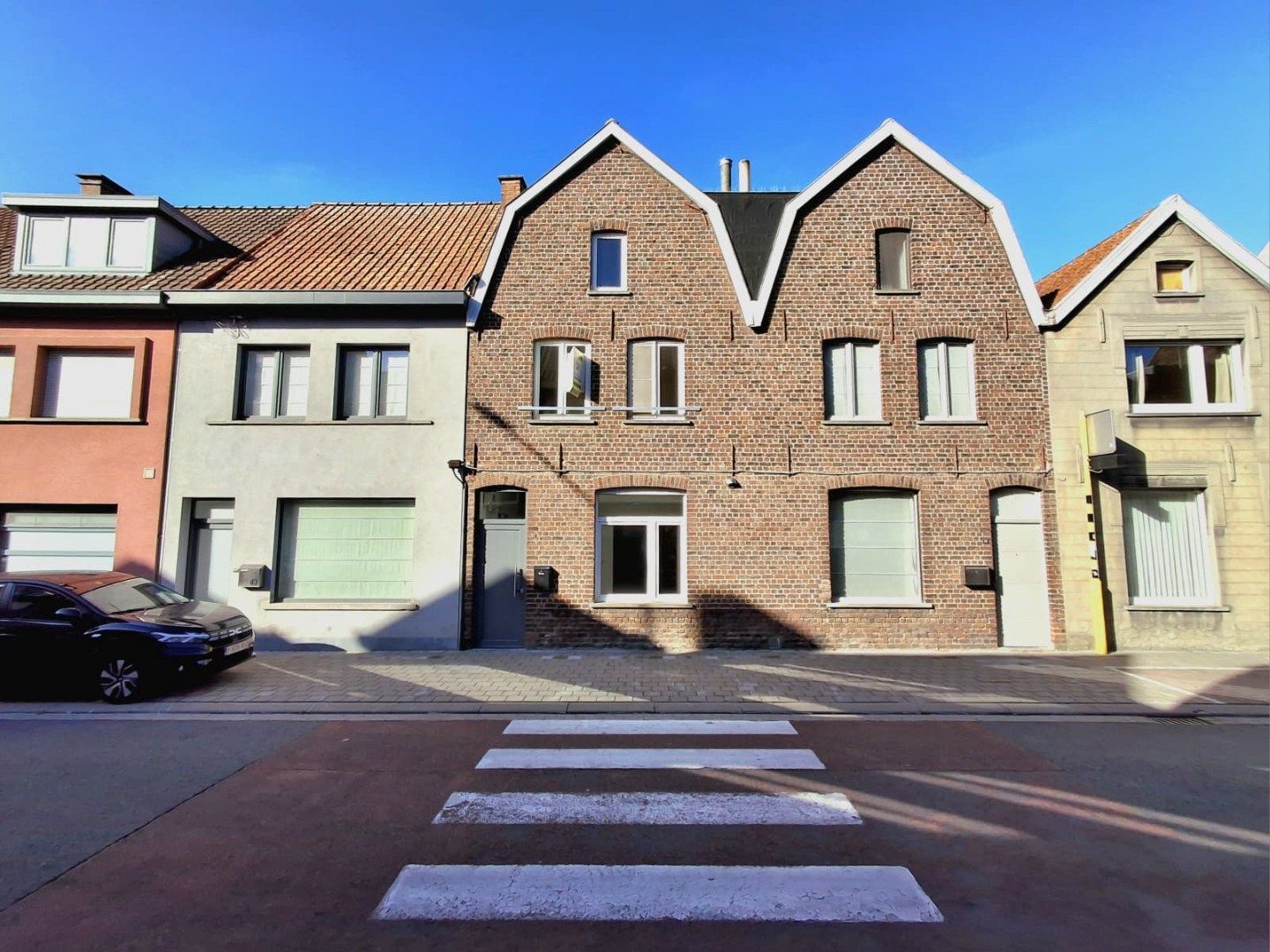 GEZELLIGE, GERENOVEERDE STADSWONING MET KOER IN HARTJE TIELT foto 7