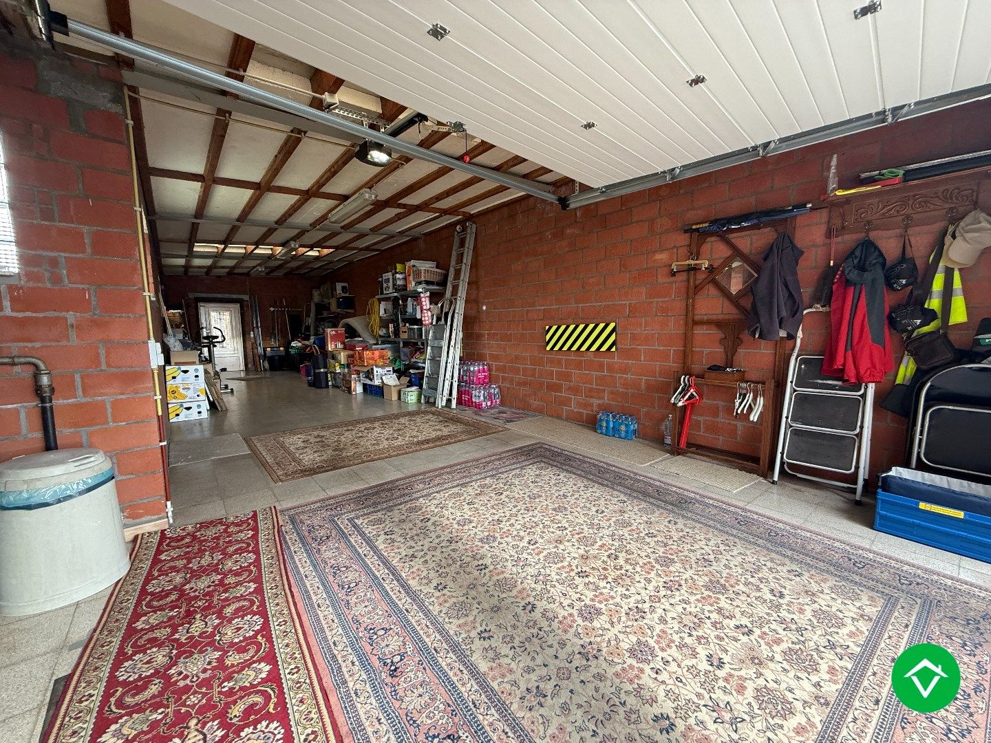 Alleenstaande woning met 5 slaapkamers, tuin en garage/loods te Roeselare foto 14