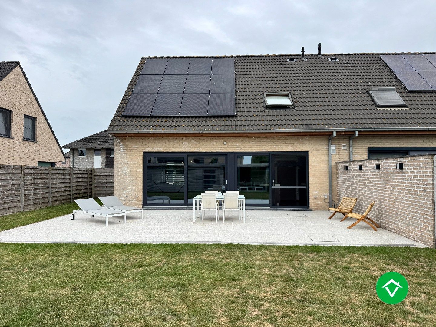 Te huur: recente woning in rustige woonwijk te Diksmuide – beschikbaar vanaf 1 september foto 22