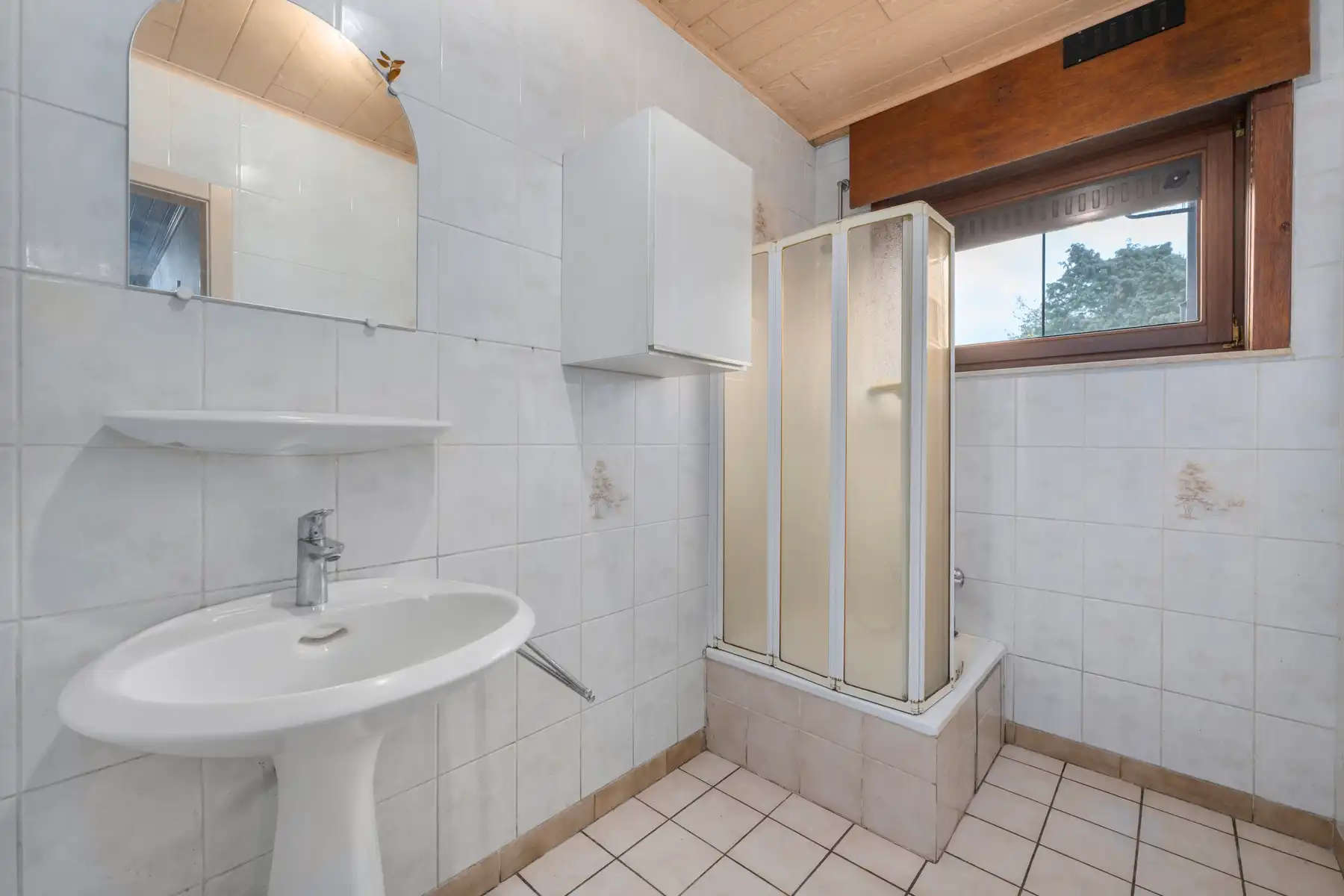 Alleenstaande woning op ruim perceel van 756 m² foto 13