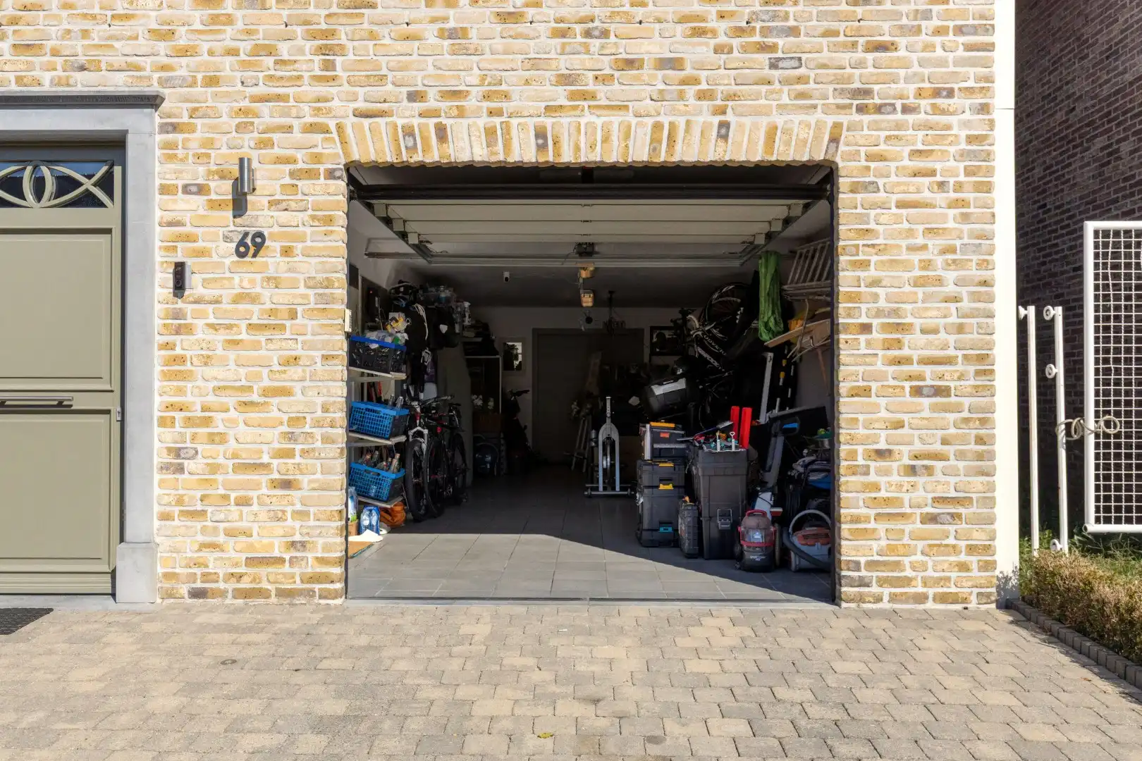 Mooie bel-etage woning van 234 m² bew.opp. op 344 m² grond. foto 32