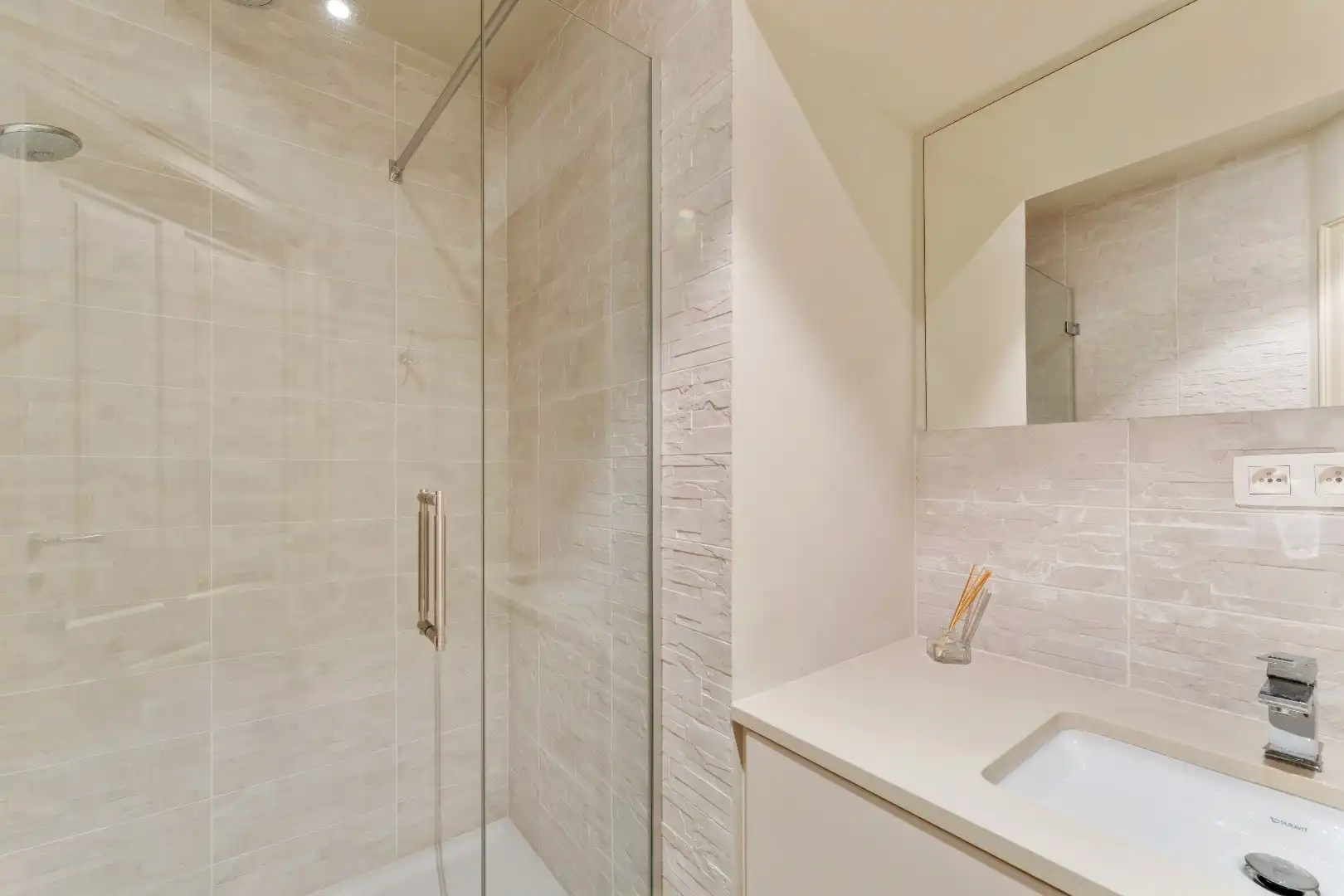 Luxueus villa-appartement foto 16