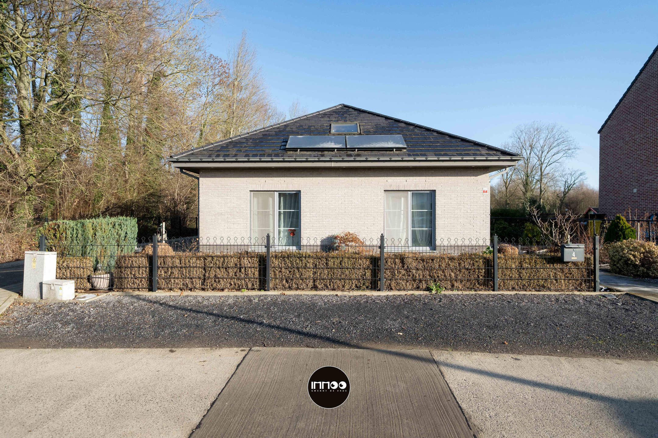 Huis te koop foto {{pictureIndex}}