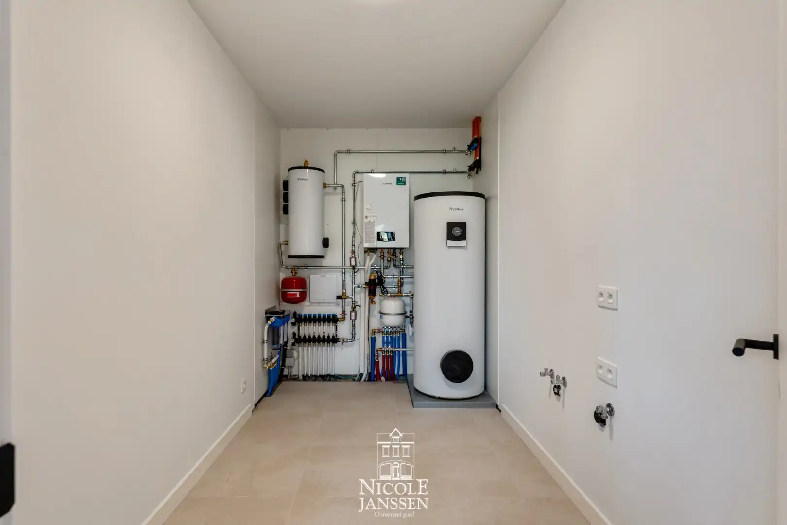 Nieuwbouwwoning van 194m² foto 7