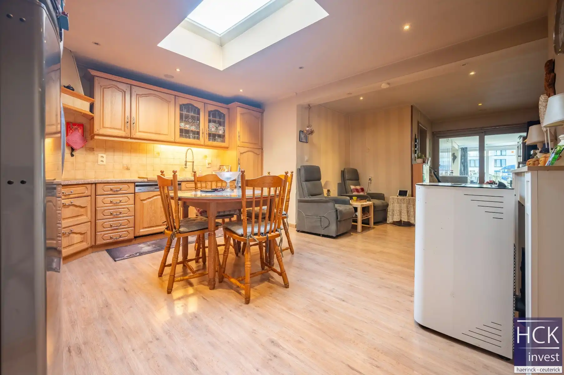 OUDENAARDE - Ruime gezinswoning op 355 m² mét uitweg achteraan! foto 9