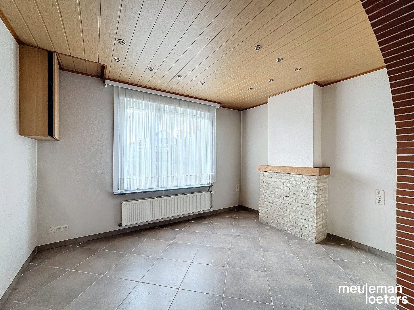 Te renoveren woning op ruim perceel foto 19