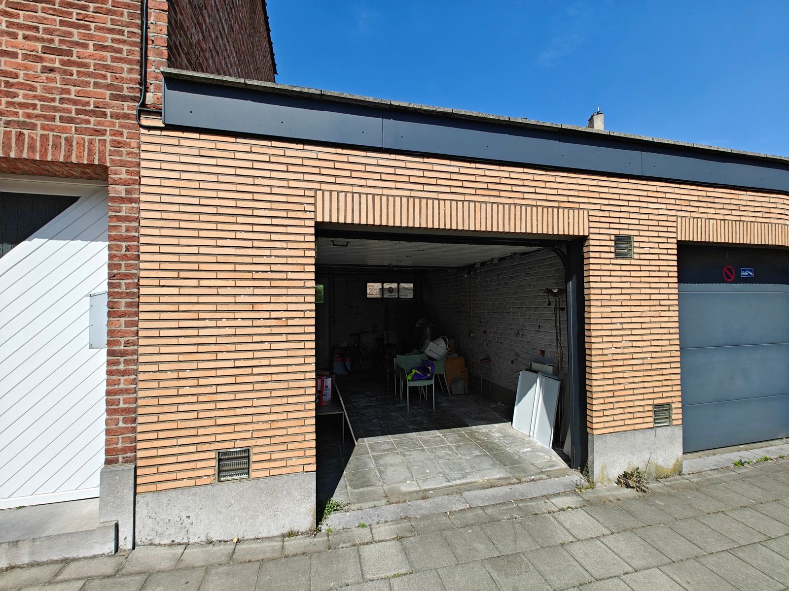 Ruime Garagebox van 22 m² in Ganshoren foto 3