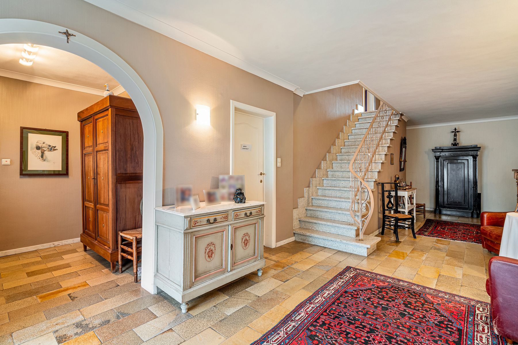 Statige villa: 6 slpk’s met tuin & praktische loods ! foto 4