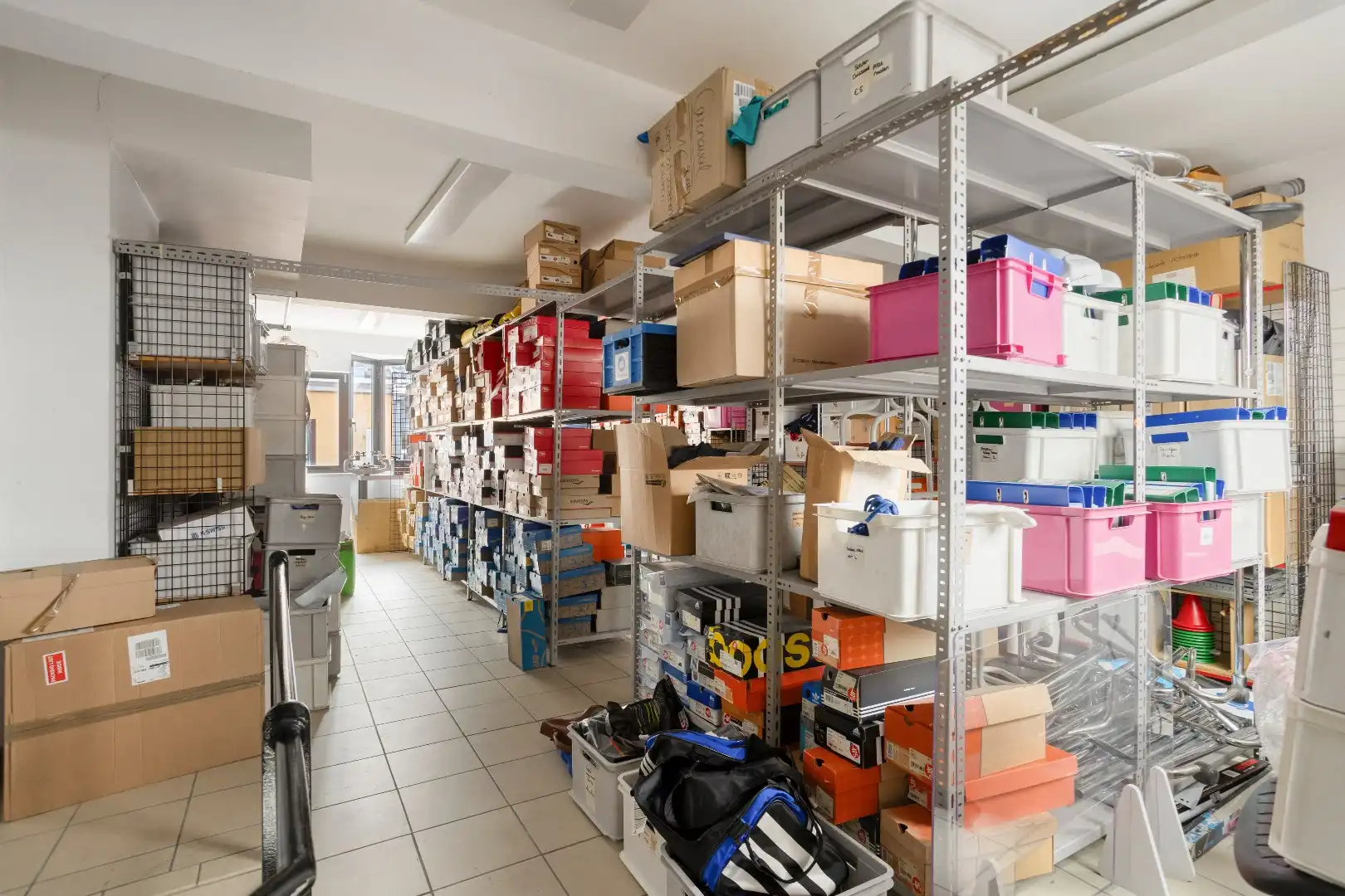 Handelspand met woonst te Halle-centrum foto 7