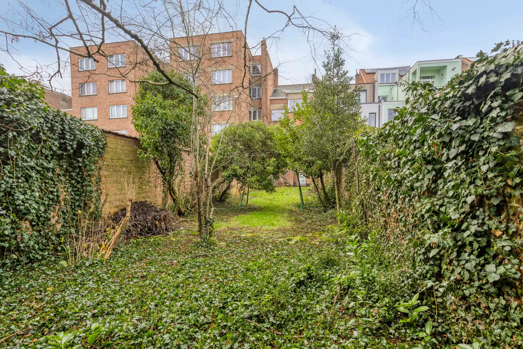 Woning met 7 slaapkamers, 2 badkamers, tuin & garage foto 28