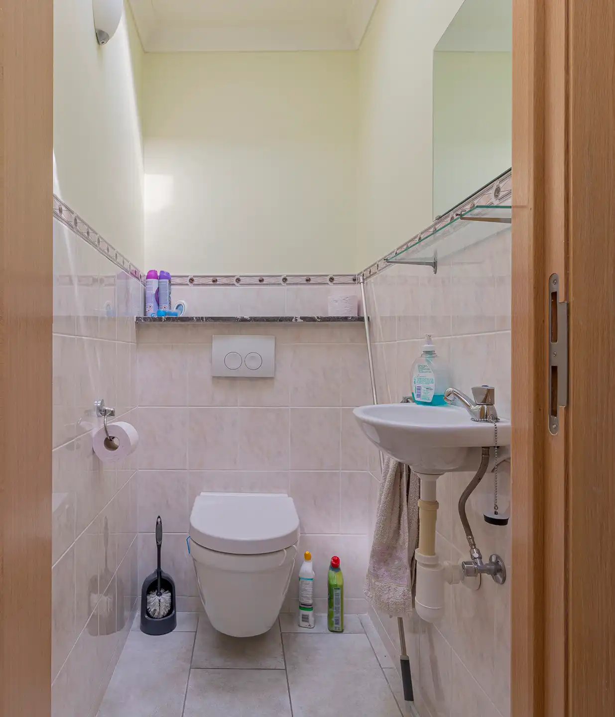 ZOTTEGEM - Recent gerenoveerde woning op toplocatie! foto 11
