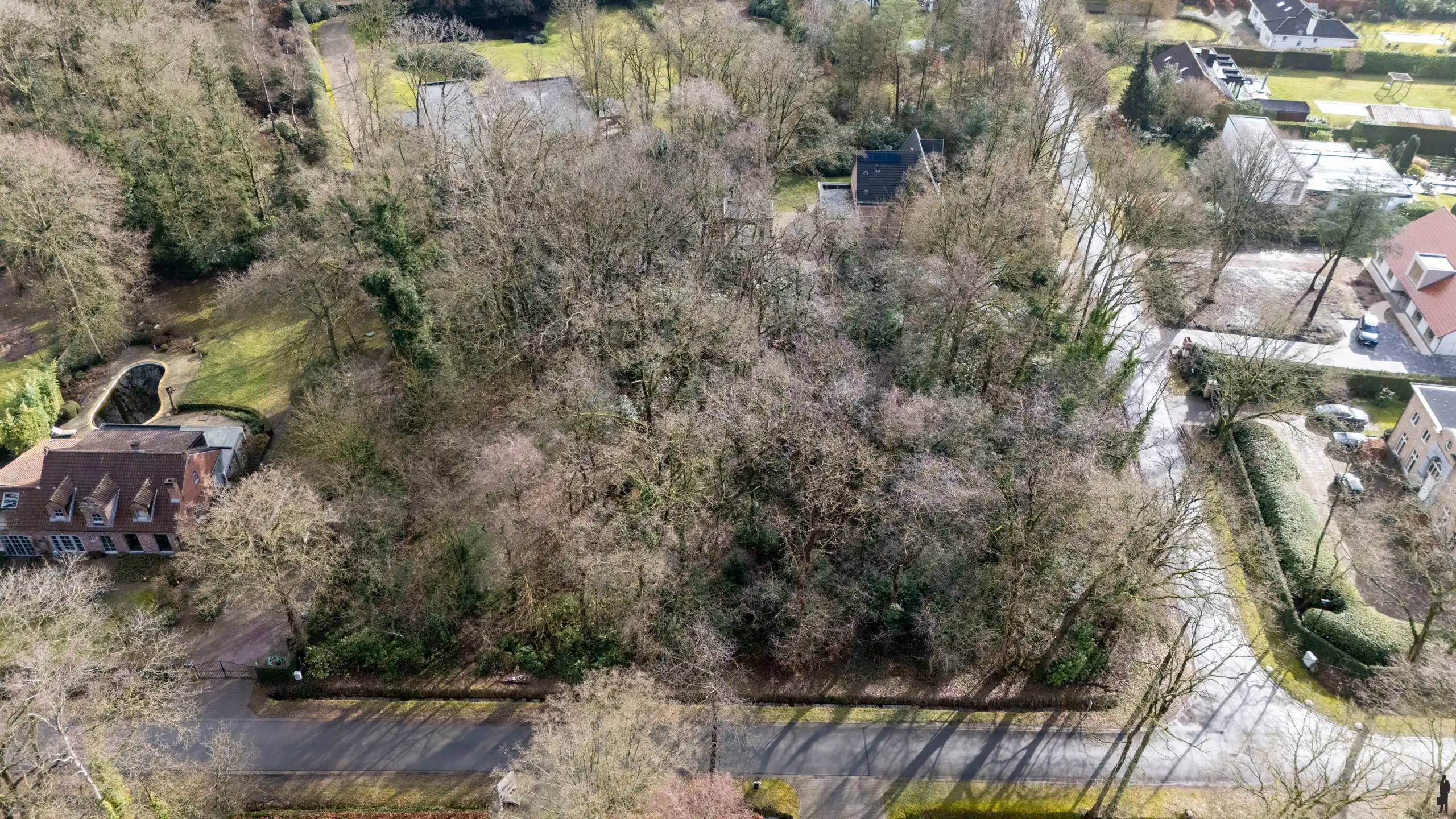 Hoekperceel van ca. 2.029 m² in rustige, groene ligging! foto 3