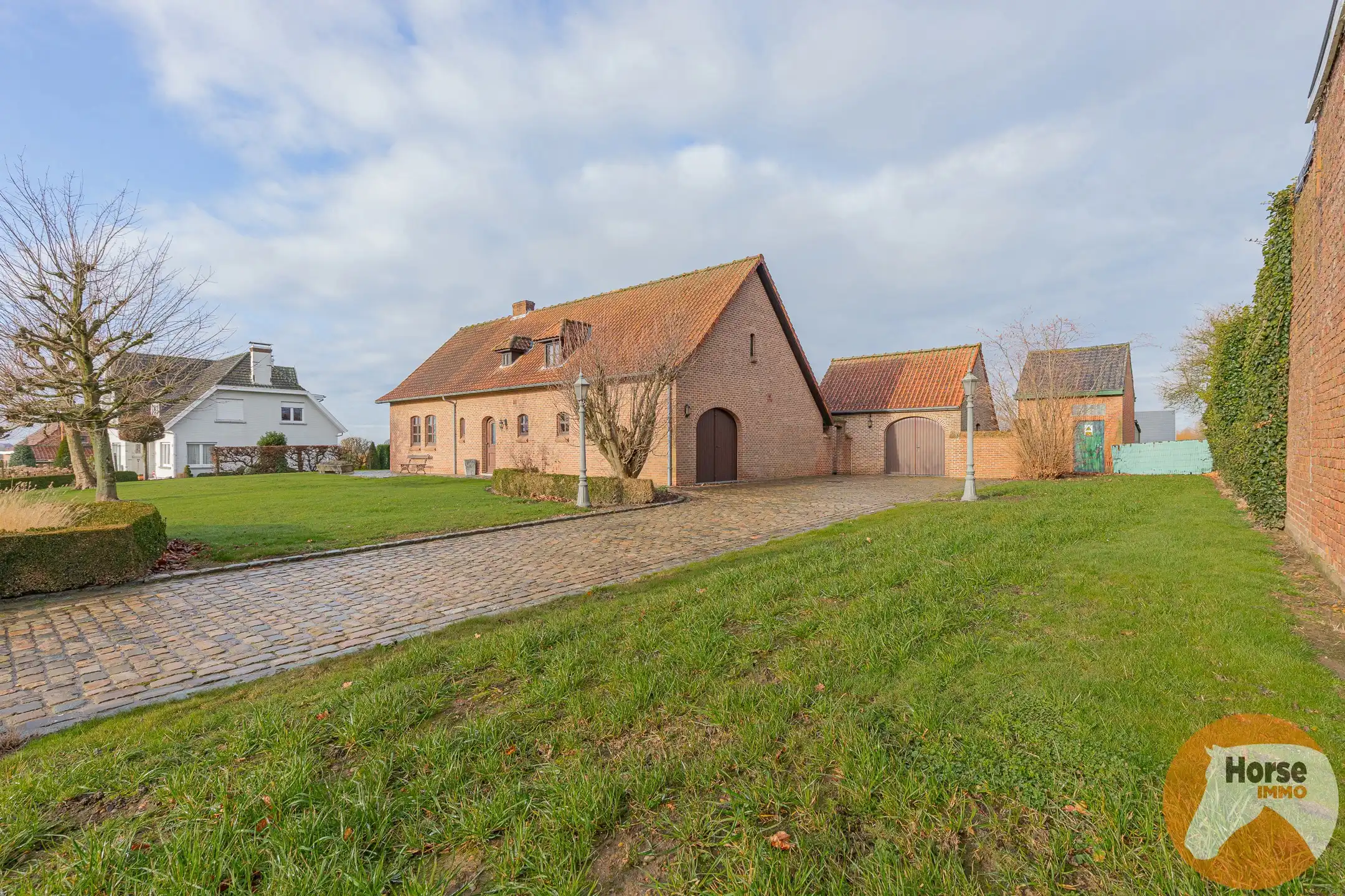 PAJOTTEGEM - landelijke woning op 30a  foto 5