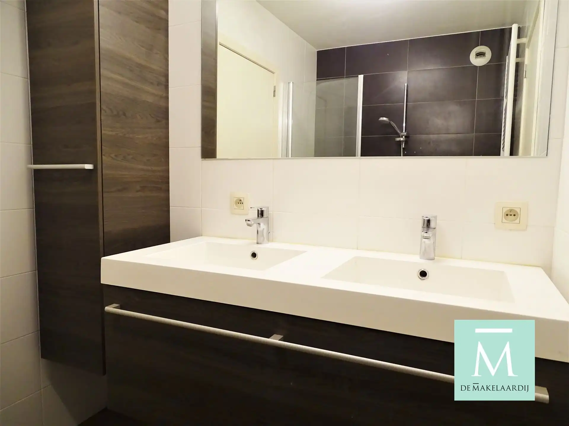 Mooi duplex appartement in centrum SKW met 2 slpkrs en tuin foto 15