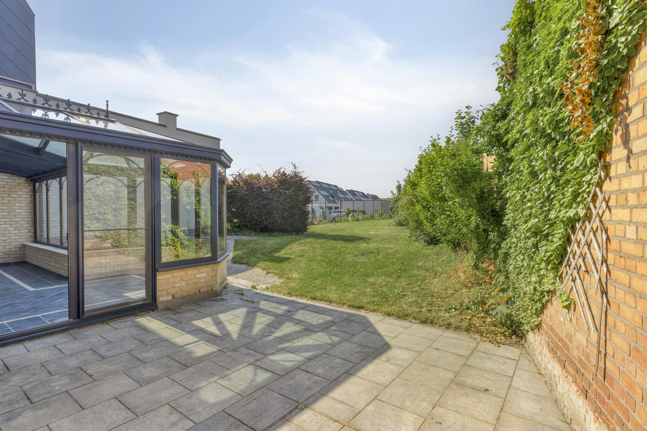 Prachtig woon- en handelspand te koop te centrum Eernegem foto 25