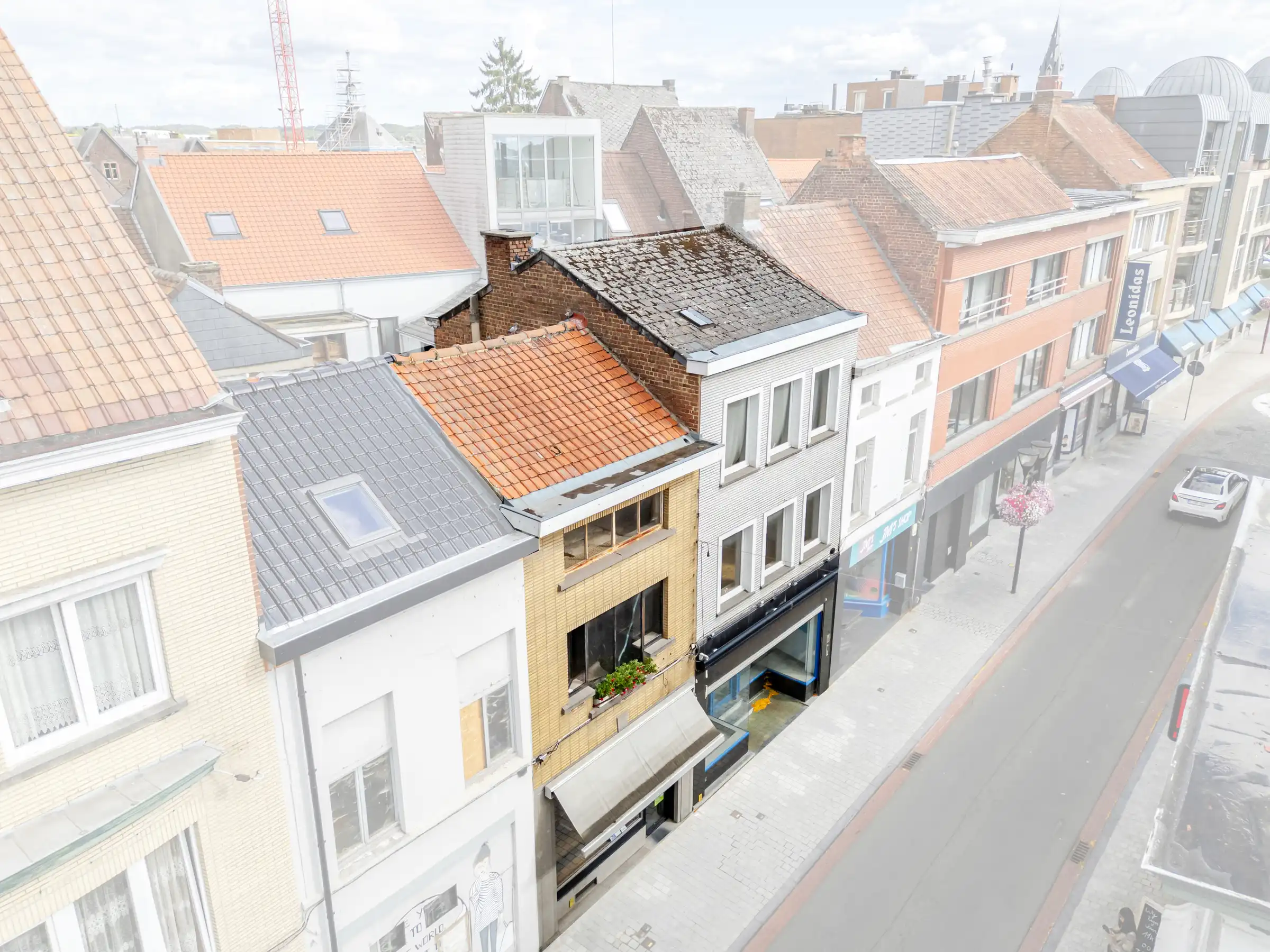 Twee handelshuizen met ca. 304 m² potentieel in hartje Ronse foto 9
