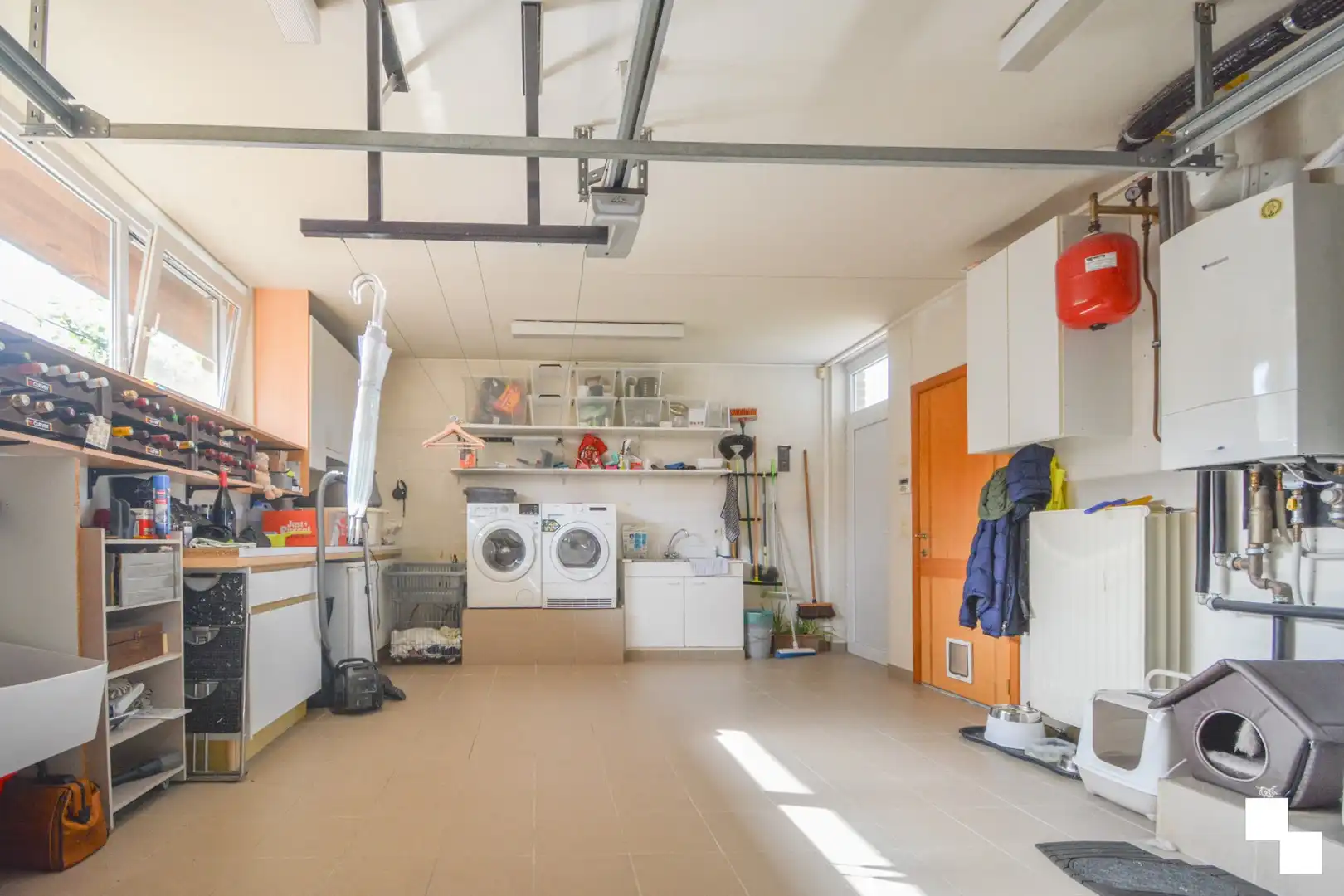 Vrijstaande moderne woning. foto 25